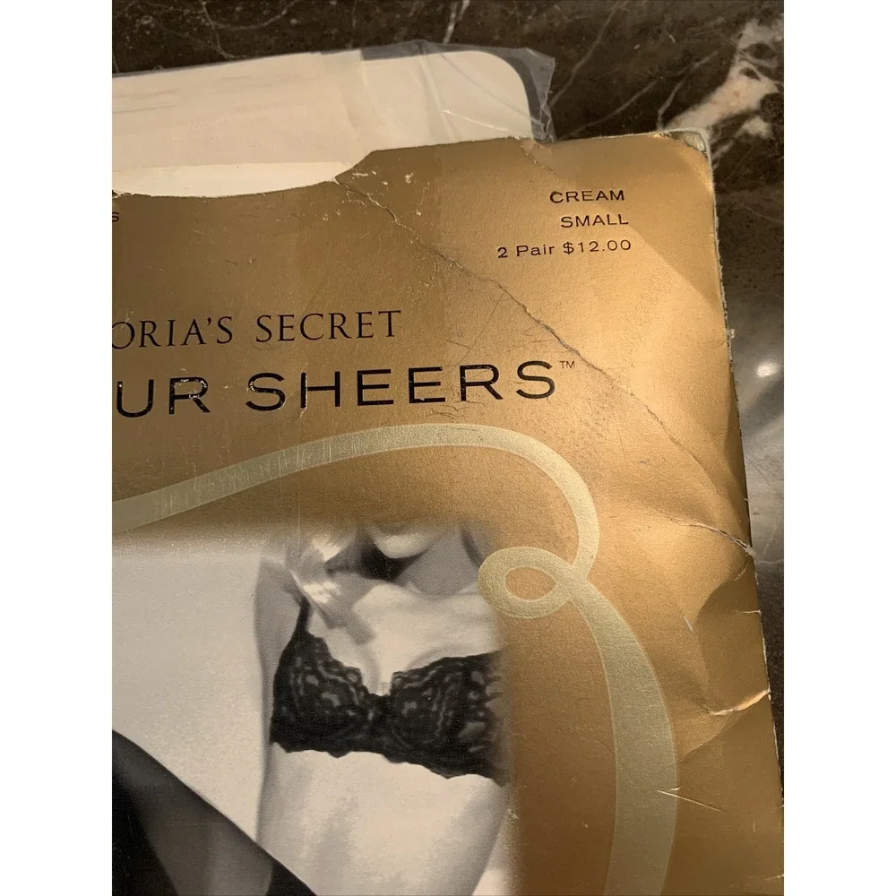 victoria secret vintage glamour sheer stockings small cream 2 pairs lot